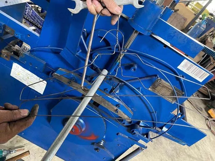 Hanger Machine For Sale